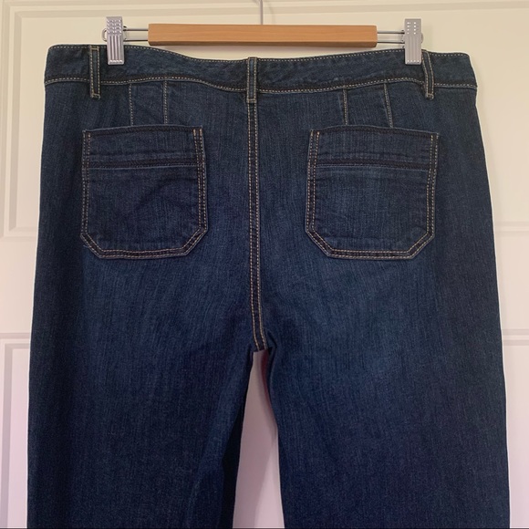 Tommy Hilfiger - Spirit Flare Dark Wash Jeans -Size 14R - Picture 5 of 14